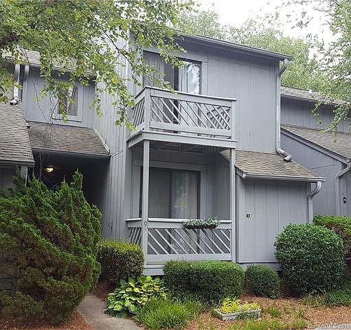 1st image of 100 Willow Run Dr APT 1