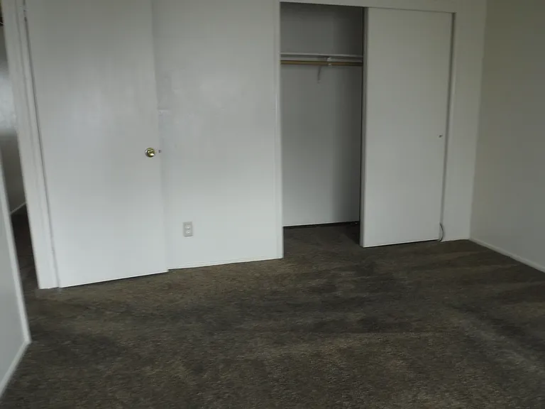 1348 Hobart Dr — Photo 7