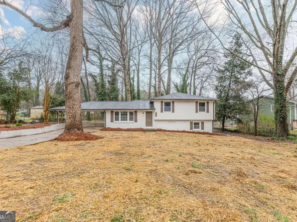 8483 Magnolia Dr, Jonesboro, GA 30238