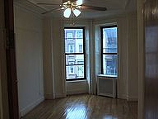 3rd image of 352 Hancock St APT 3