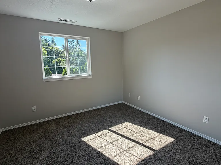 5408 Lark St SE — Photo 10