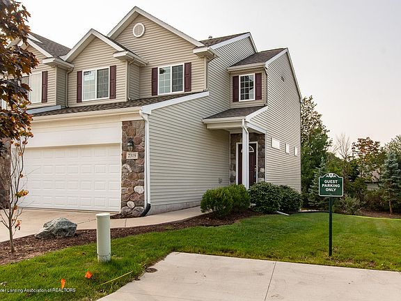 2nd image of 2319 Fieldstone Dr