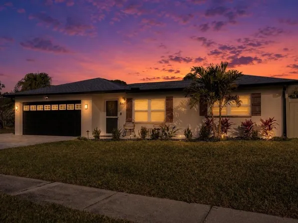9481 Monica Dr, Seminole, FL 33777