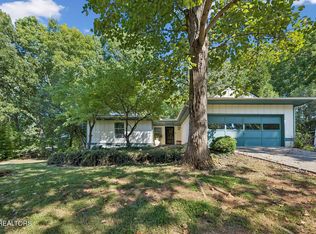 10033 Bluegrass Rd, Knoxville, TN 37922
