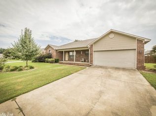 13 Violet Ln, Cabot, AR 72023