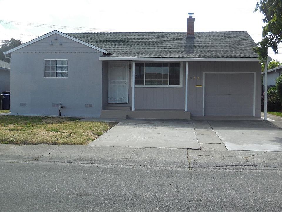 1st image of 5609 Johns Dr
