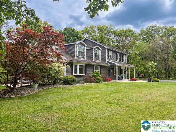 1040 Constitution Ave, Pen Argyl, PA 18072