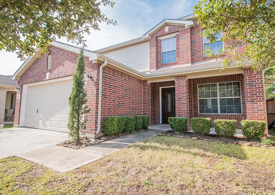 Nice front look of the House