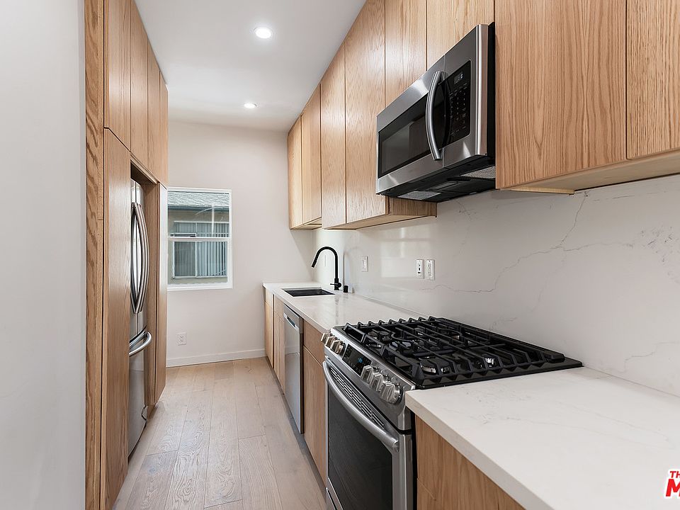 1st image of 974 N El Centro Ave