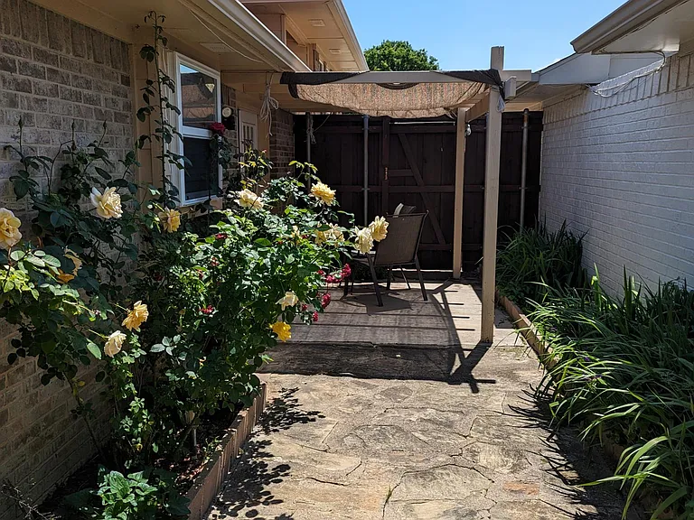 10236 Quest Dr — Photo 26