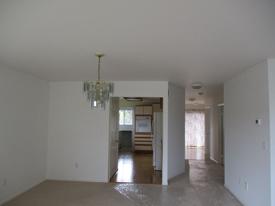 Formal dining room