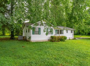 13537 Back Valley Rd, Sale Creek, TN 37373