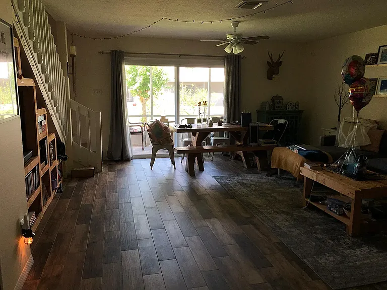 12190 Shady Spring Way — Photo 3