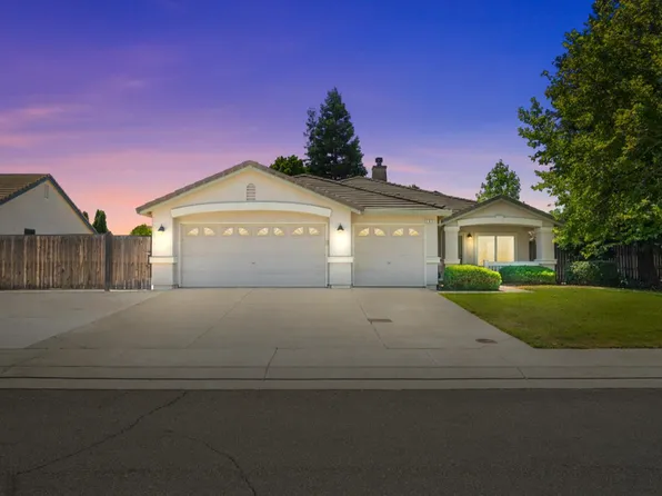 705 Wiegand Way, Dixon, CA 95620