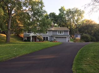 4610 Lynwood Ter, Minnetonka, MN 55345
