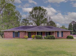 104 Pecan Blvd, Vicksburg, MS 39183