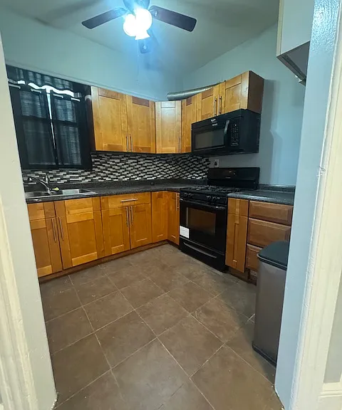 47 Maple St #1 — Photo 9