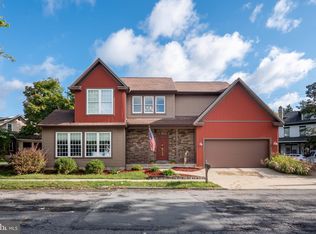 1450 N 19th St, Allentown, PA 18104