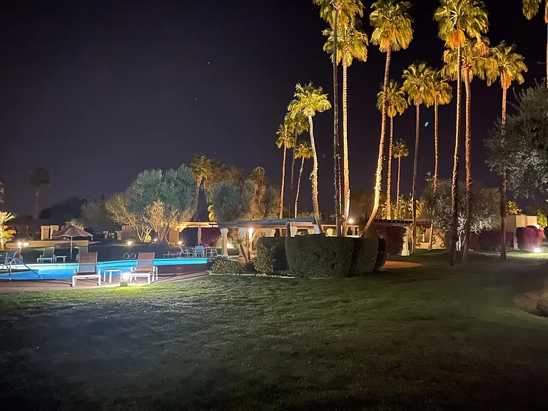 433 N Hermosa Dr — Photo 34