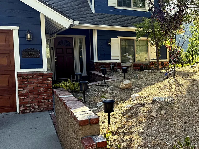 Sandalwood Dr — Photo 4