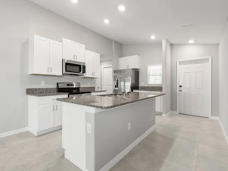 7110 Amelia Cove Ct — Photo 5