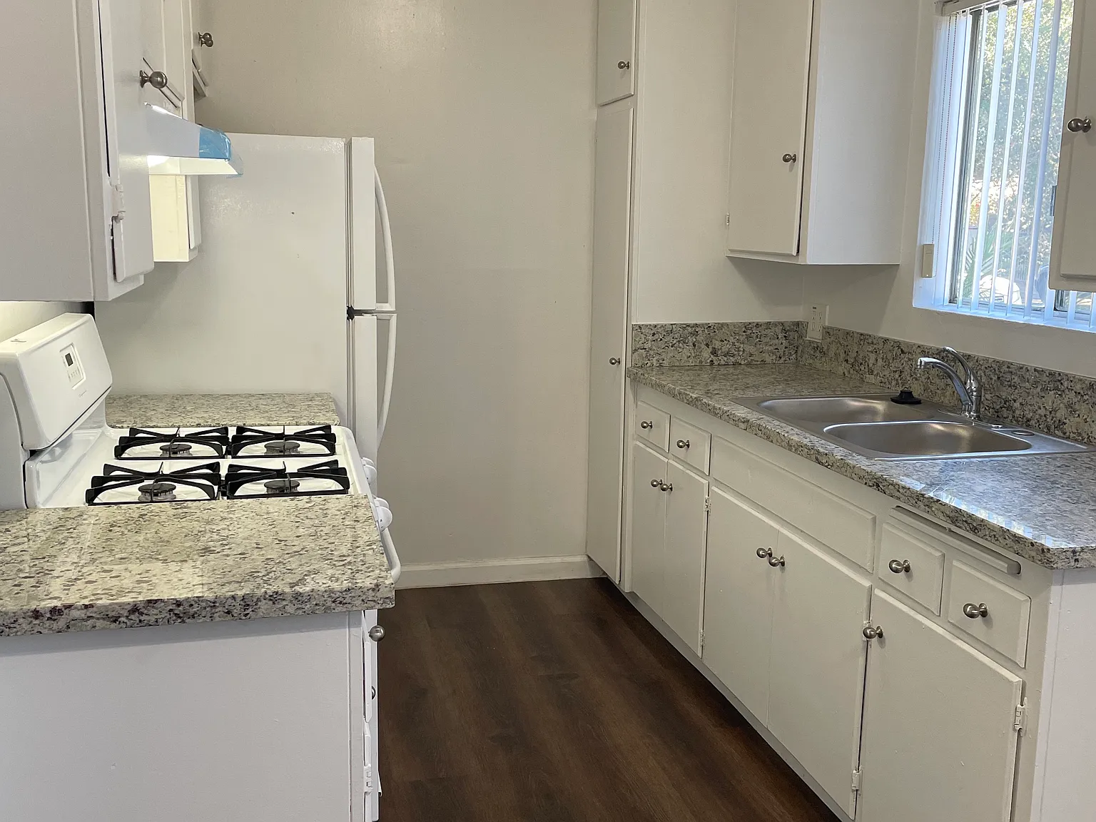 1 bed, 650 sqft, $1,765 — Photo 2