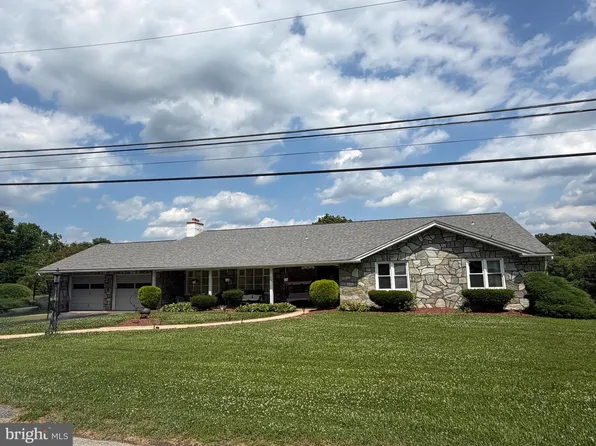 155 W 3rd Ave, Coatesville, PA 19320
