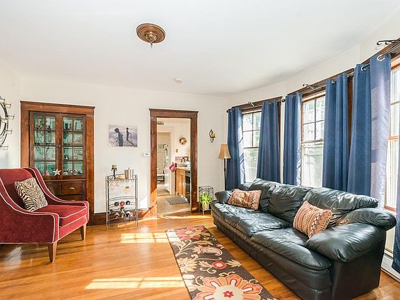 4th image of 50 Pearl St #2