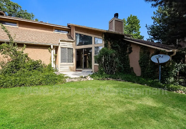 4210 Autumn Heights Dr #B — Photo 1