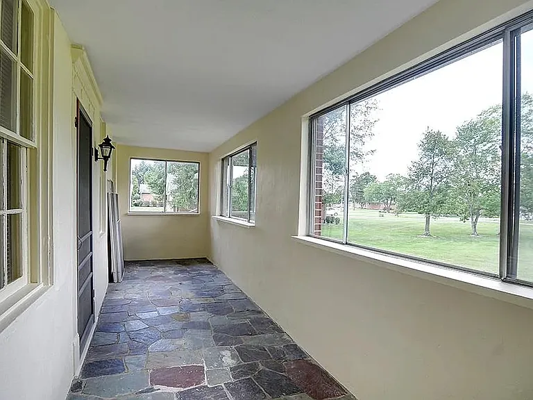 9556 Kenrick Rd — Photo 7