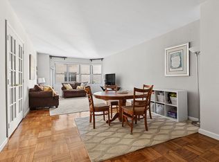 Plaza 400, New York, NY 10022