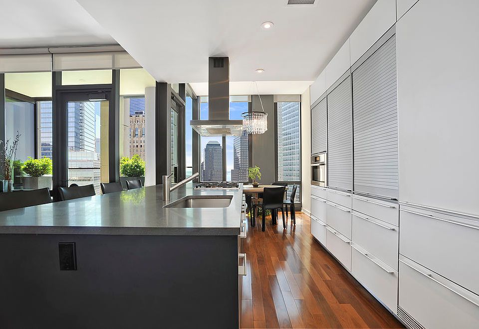 1st image of 101 Warren St APT 3140