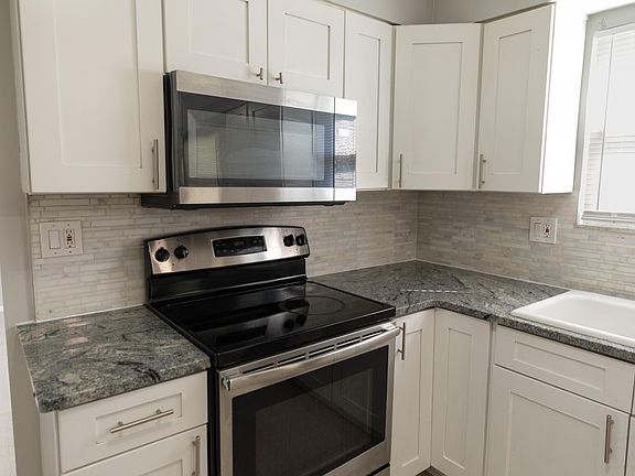 5th image of 2114 Baldwin Rd