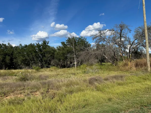 720 Safe Hbr, Brownwood, TX 76801