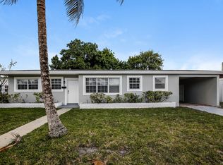 70 NW 185th Ter, Miami Gardens, FL 33169