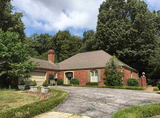 4301 Saint Charles Ct, Paducah, KY 42001