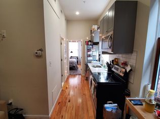 119 N 21st St #2F, Philadelphia, PA 19103