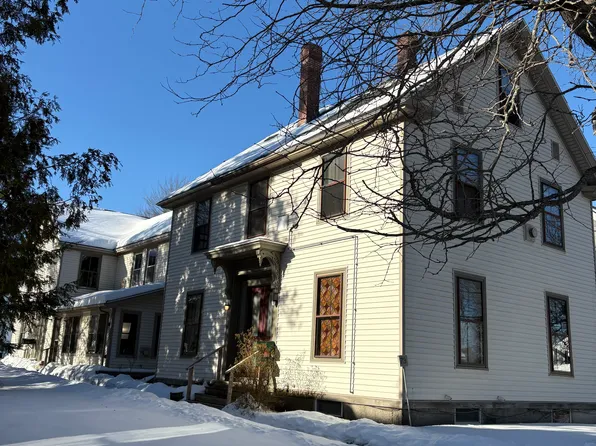 73 2nd St, Hallowell, ME