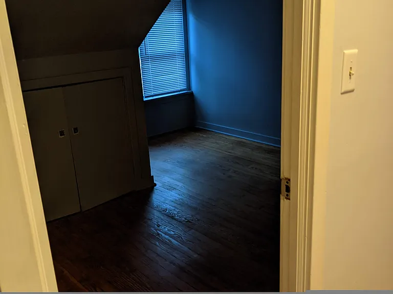 83 Kells Ave #1 — Photo 12