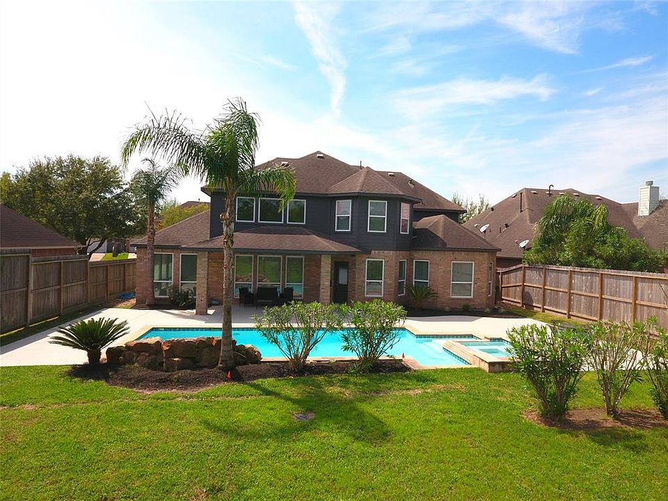 1st image of 1630 Thunder Lake Ln