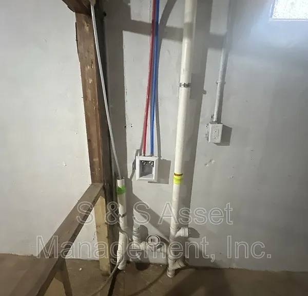 4106 Stillwell Ave — Photo 37