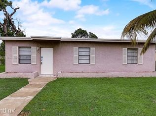 545 NW 179th St, Miami Gardens, FL 33169
