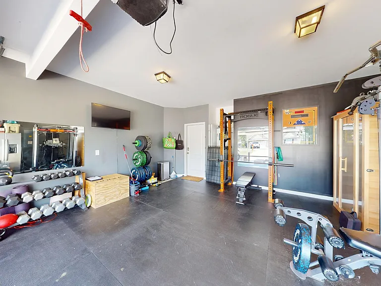 345 Shepherd Trl — Photo 28