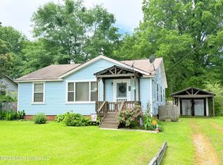 2221 Long St, Grenada, MS 38901