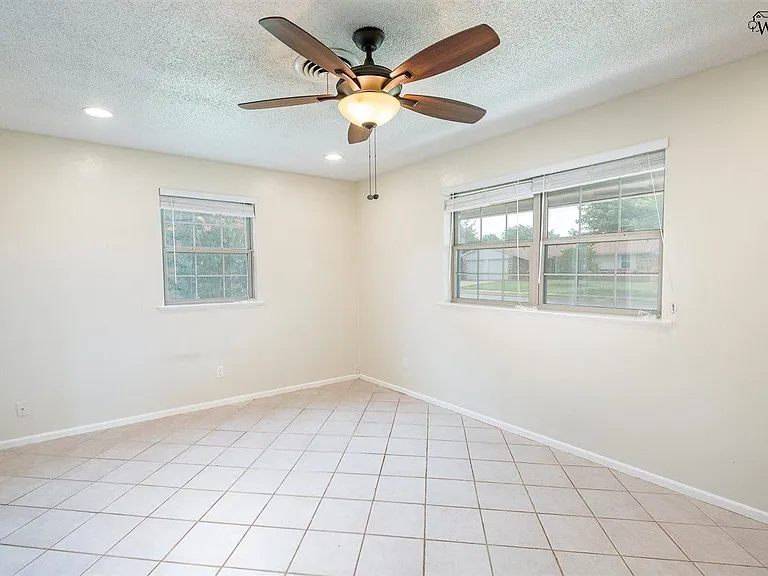 10 Jo Ann Cir — Photo 11