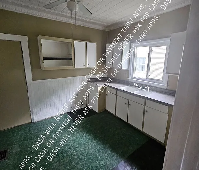 72 Avis St #LOWER — Photo 5