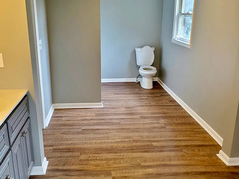 6497 Reinhardt College Pkwy — Photo 12