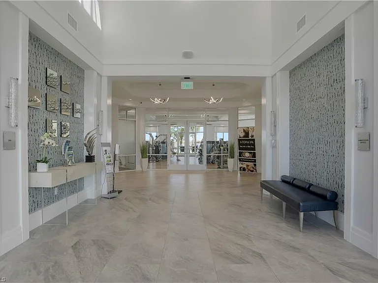 13533 Blue Bay Cir — Photo 46