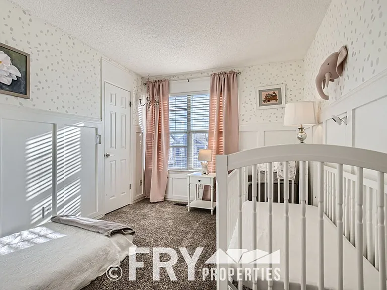 8523 Union Cir — Photo 19