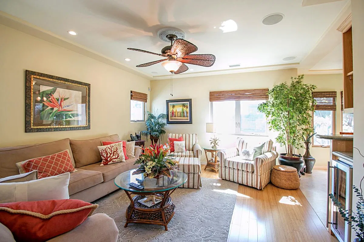 2 bed, 2.5 bath, 1540 sqft, $6,000 — Photo 3